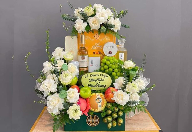 Lễ dạm ngõ tại Long Biên